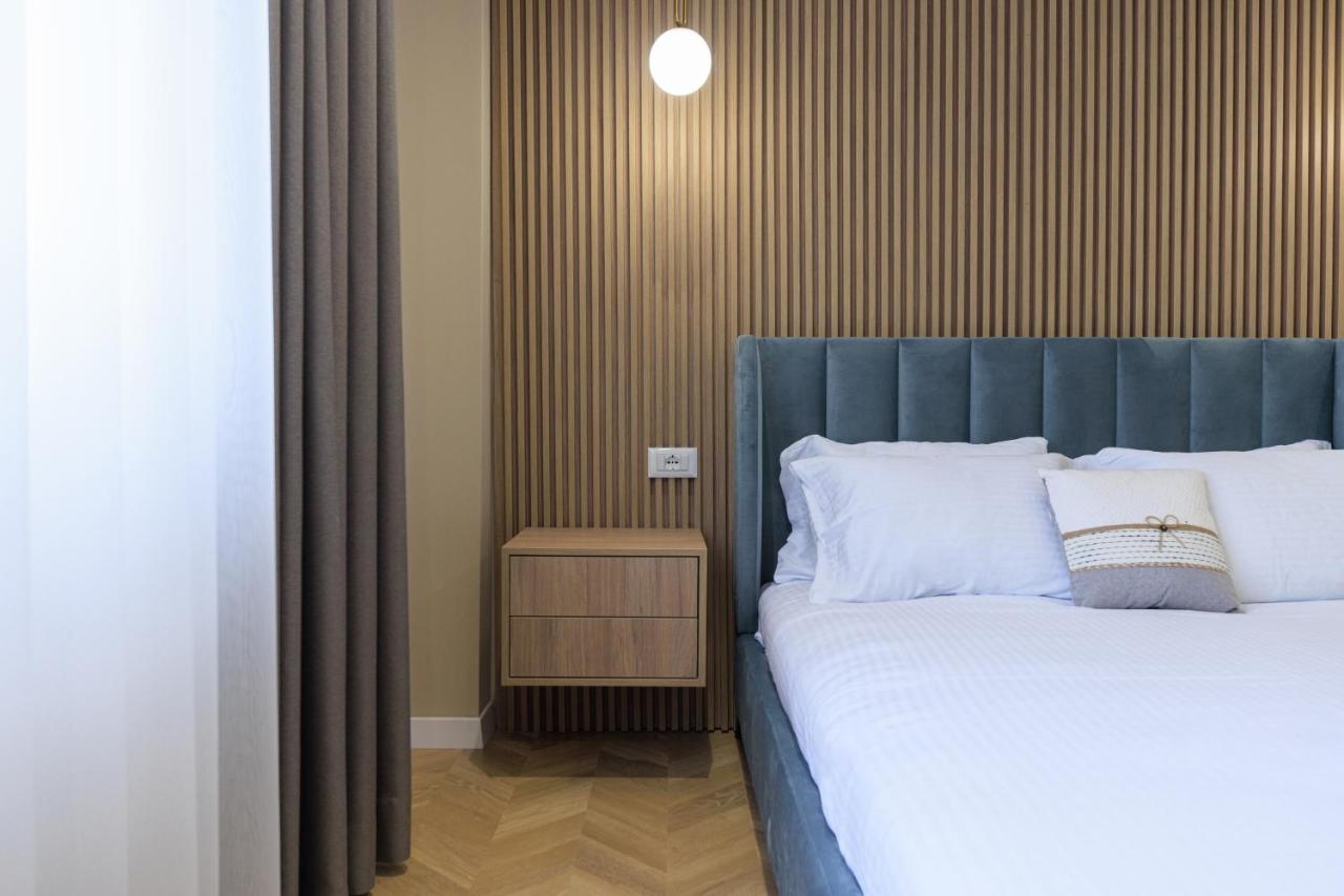 Syncron Centre Skyline Rooftop Tirana Apartments Екстериор снимка