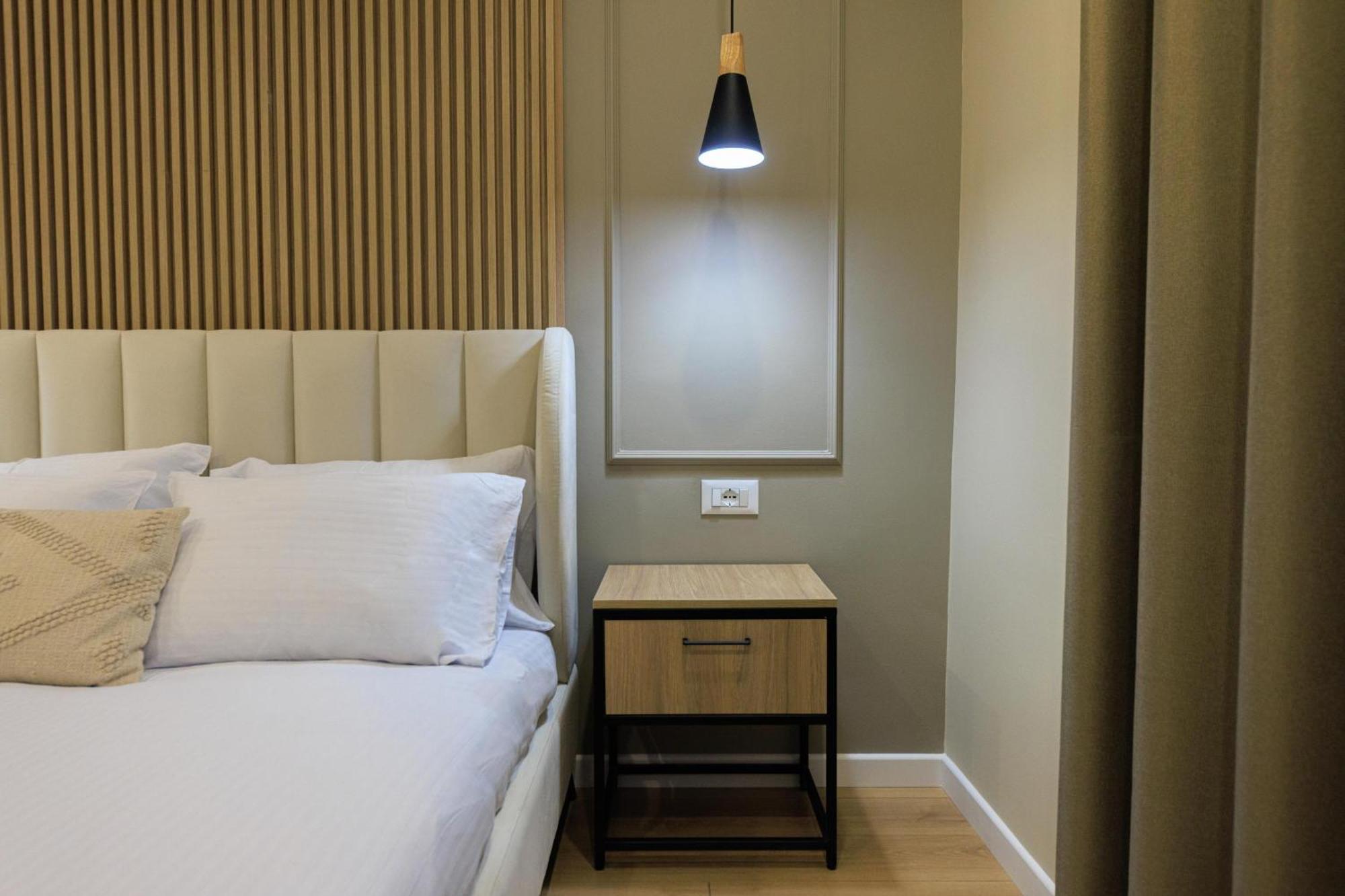 Syncron Centre Skyline Rooftop Tirana Apartments Екстериор снимка